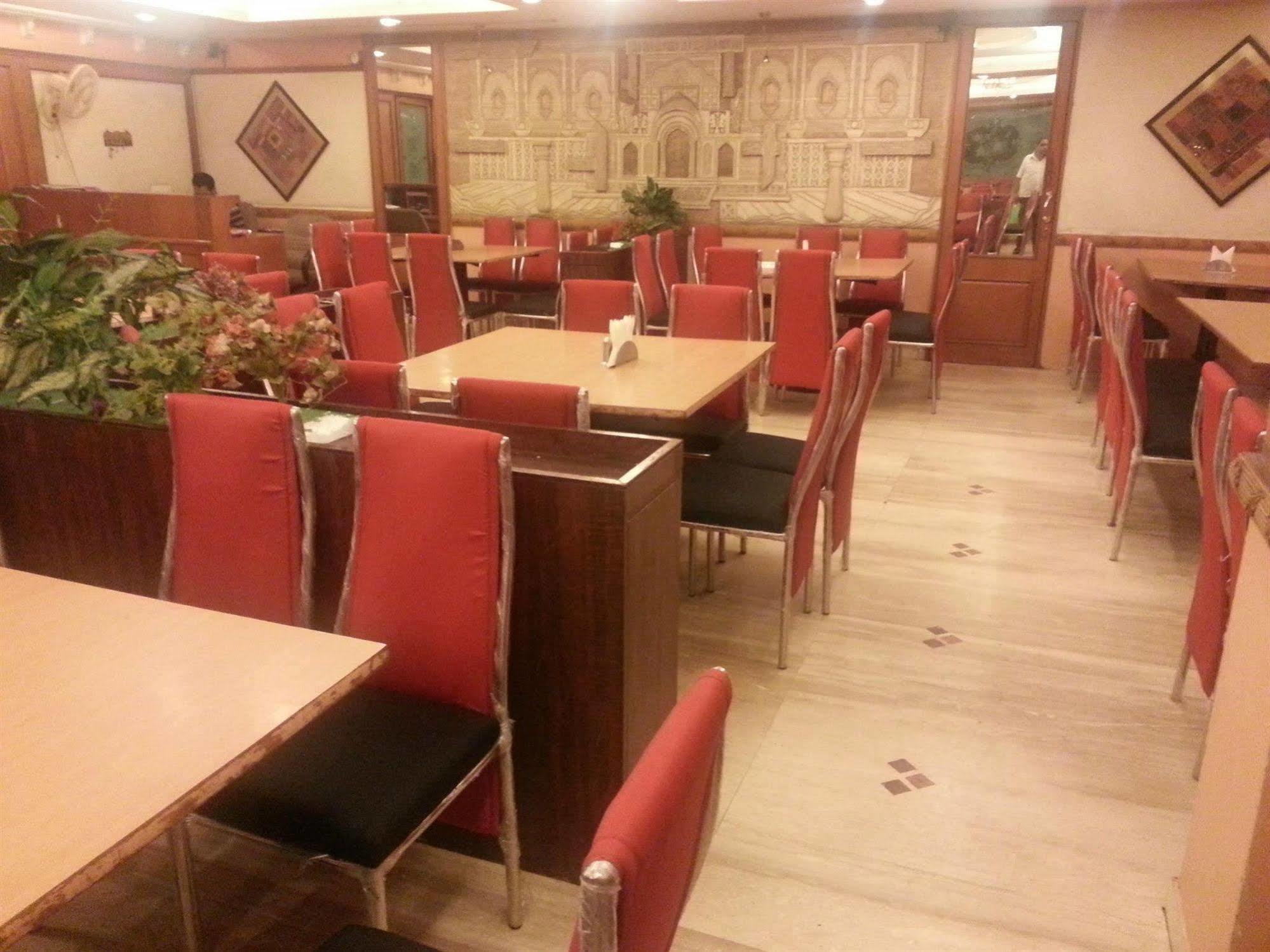 Hotel Tara International Hyderabad Eksteriør bilde